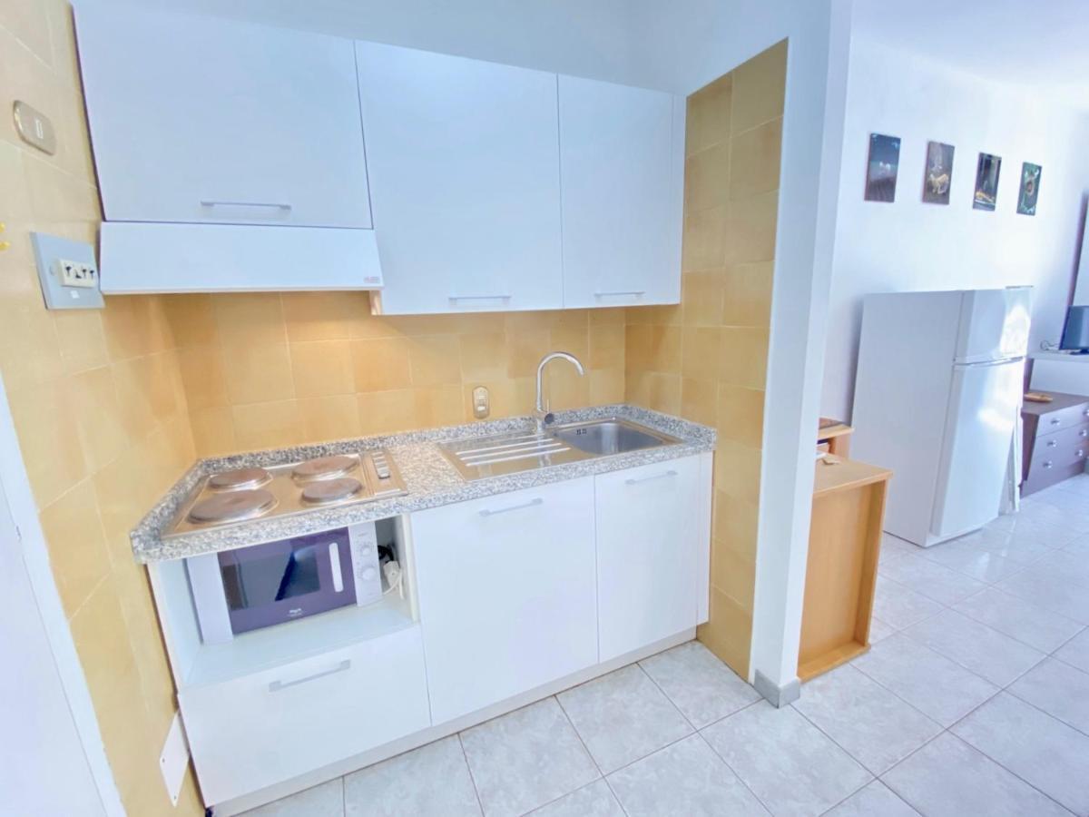 Apartments Via Dei Platani Марина ди Бибона Екстериор снимка